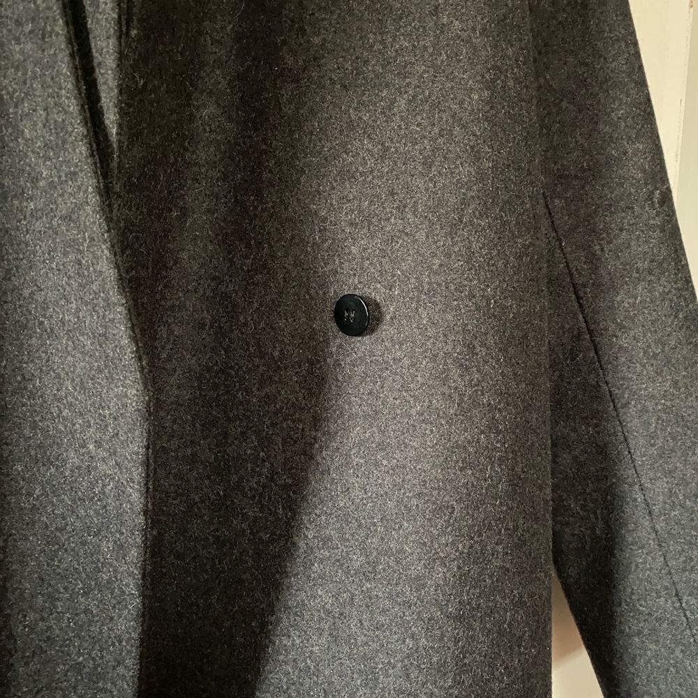 $80 FINAL PRICE COS Minimalist Dark Grey Wool Blend Coat - Picture 4 of 10